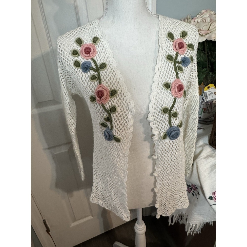Capacity Petites Vintage Crochet Cardigan Floral Buttons Open Knit PM Medium